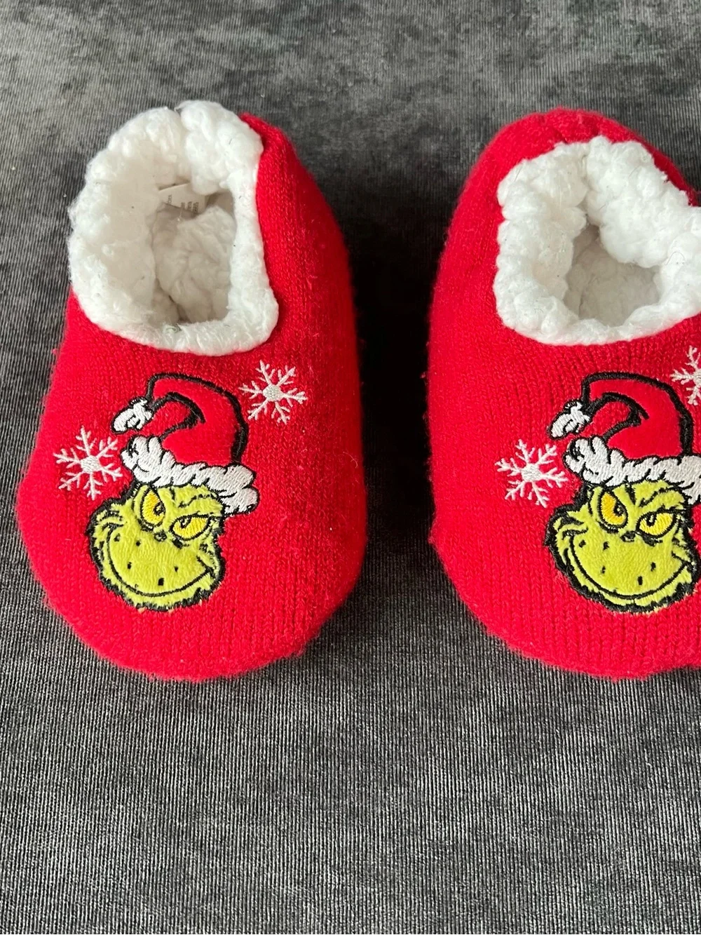 Grind Kids Slipper Socks Size 9-10